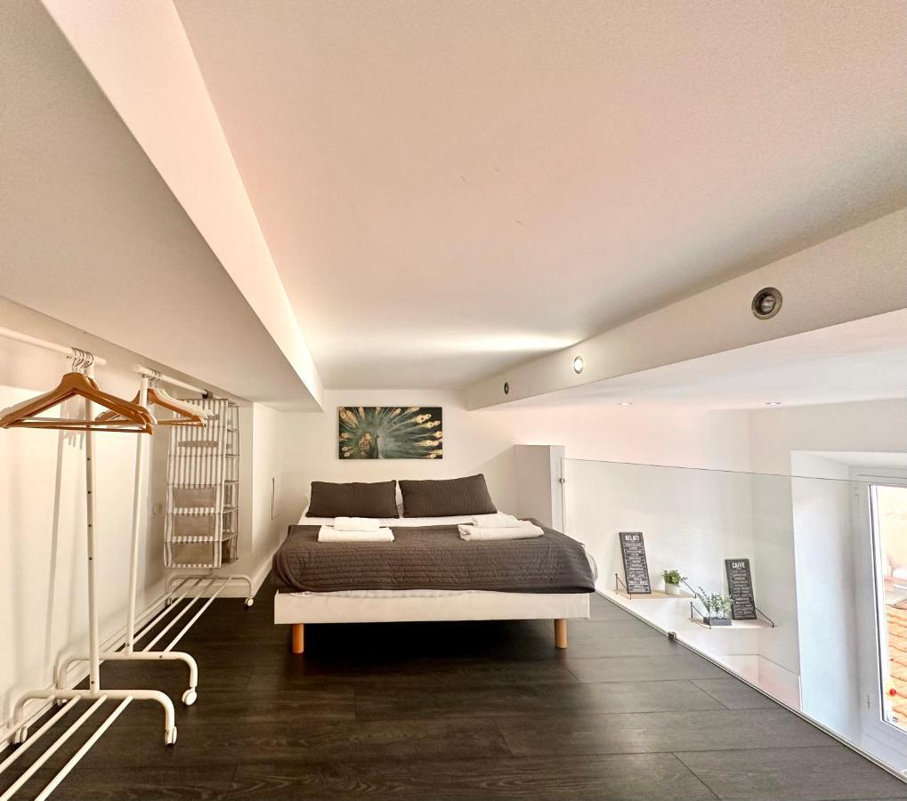 Sweet Loft Centre De Apartment
